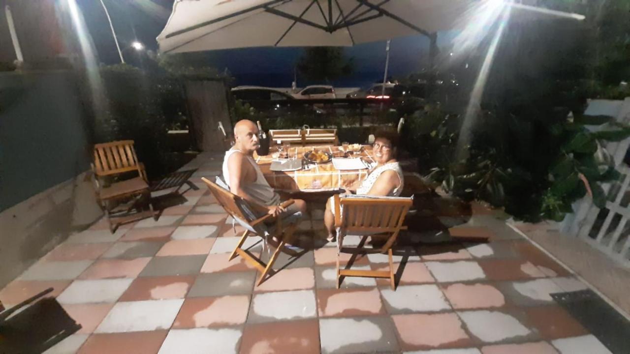Bed and Breakfast Da Umby Alguer Exterior foto