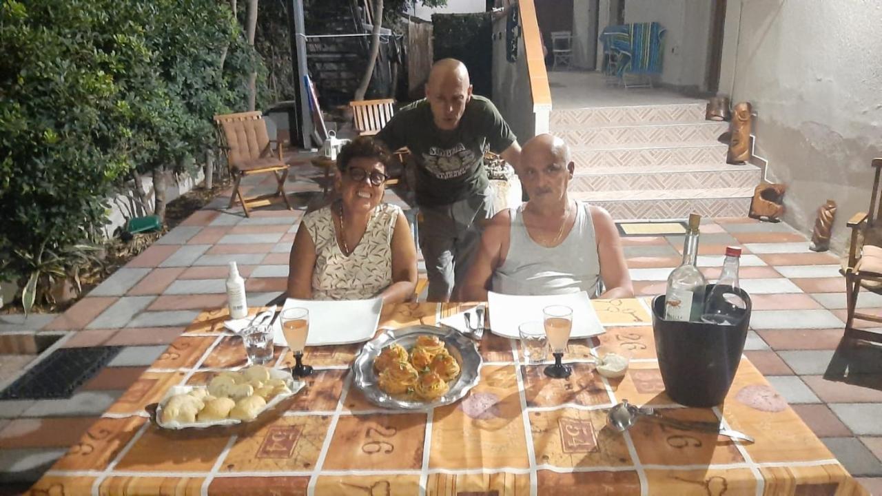 Bed and Breakfast Da Umby Alguer Exterior foto