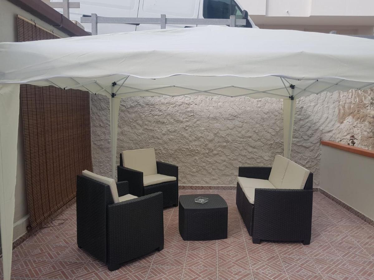 Bed and Breakfast Da Umby Alguer Exterior foto
